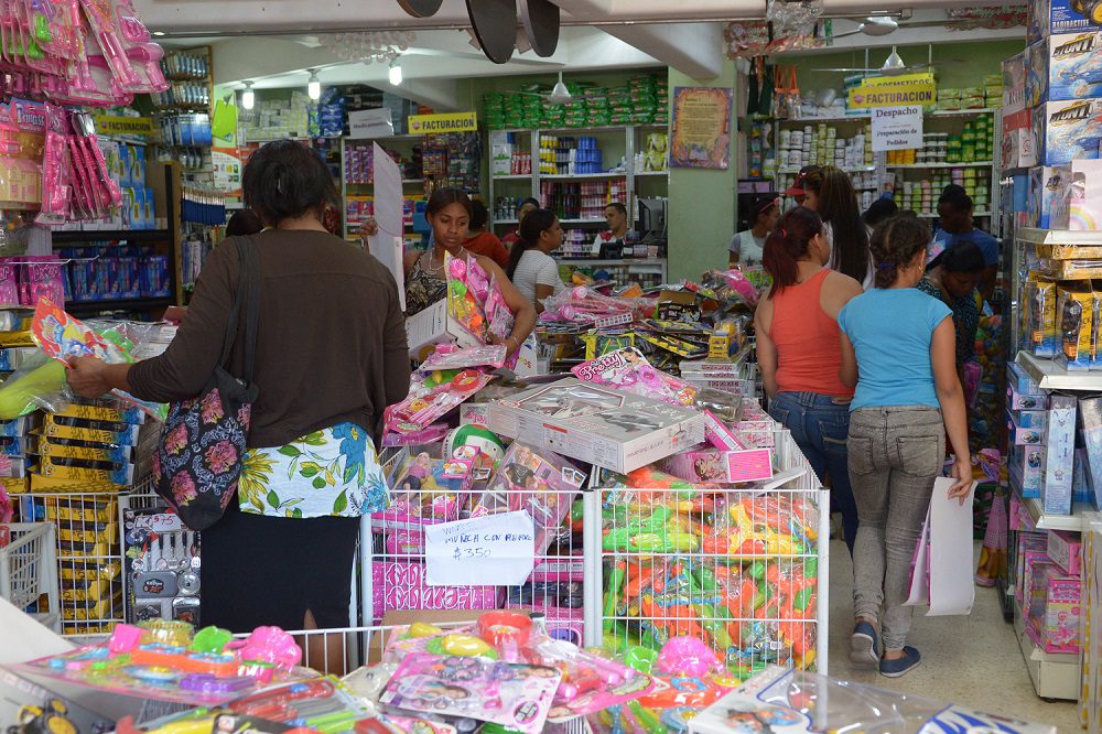 2021ef20-tieda-de-juguetes-hs-43