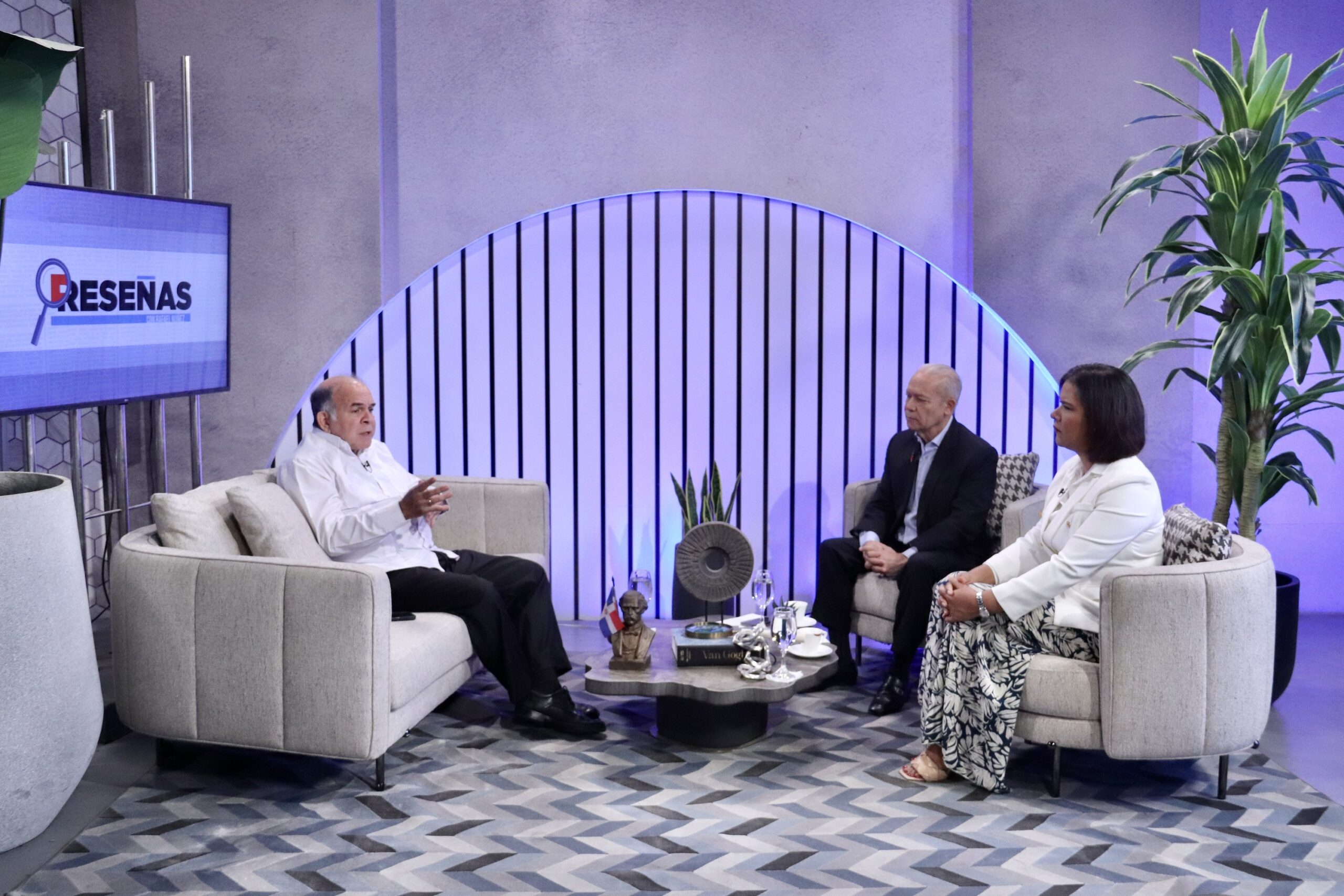 1. Pelegrin, RN y AMR