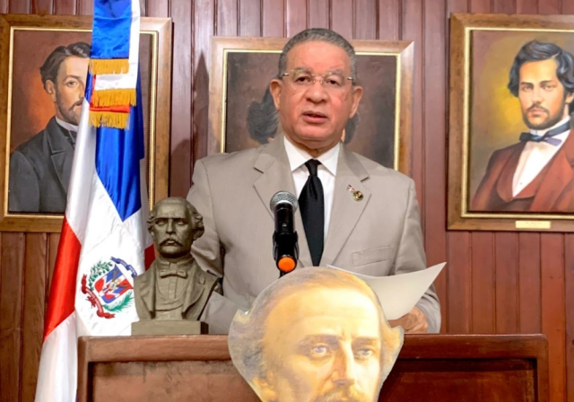 Foto-1-Wilson-Gomez-Ramirez-presidente-del-Instituto-Duartiano-e1601322931569