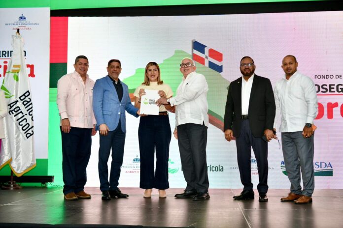 FOTO DE LOS 600 MILLONES